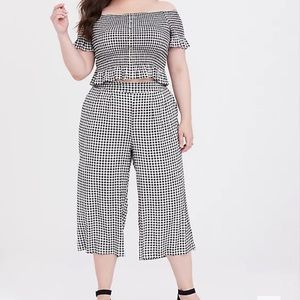 BLACK & WHITE GINGHAM 2-PIECE CULOTTE SET
